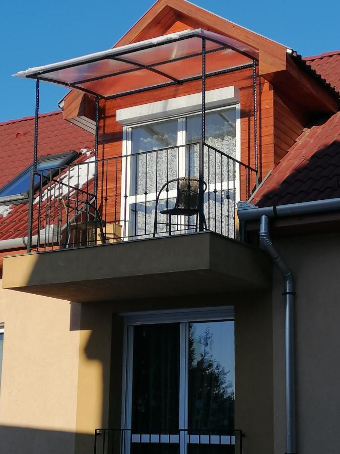 Zita Apartman Eger Eksteriør bilde